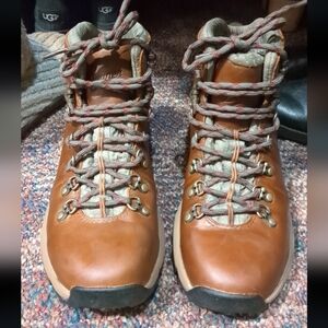 Danner Mountain 600 Rich Brown Reasonable Offers Considered